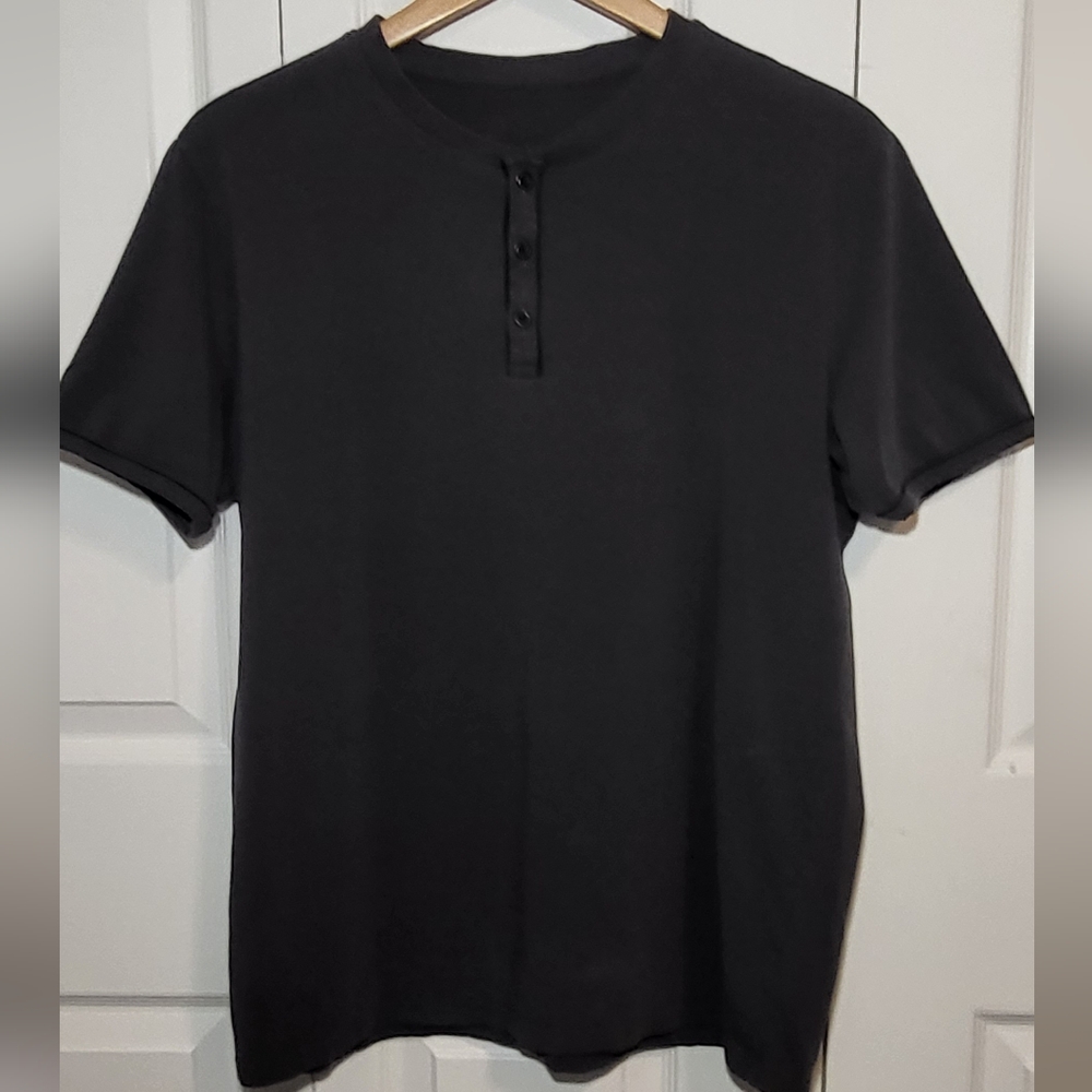Black T-Shirt True Substance, Size M